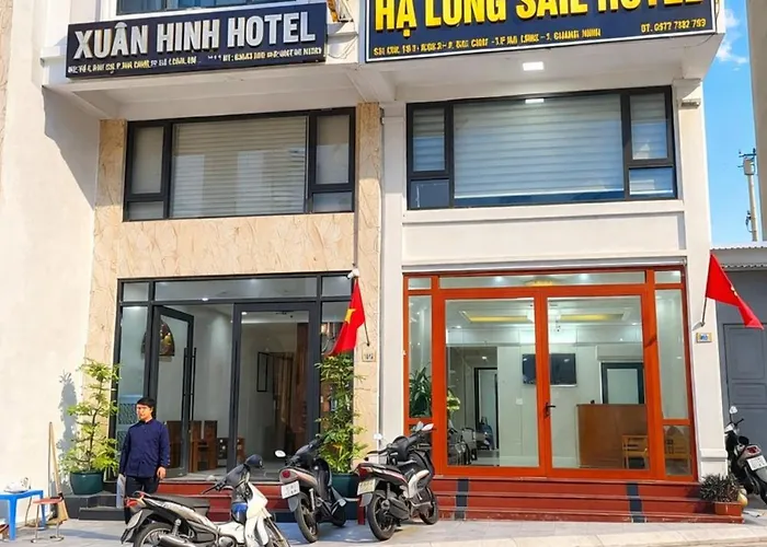 Hotel Sail 2*